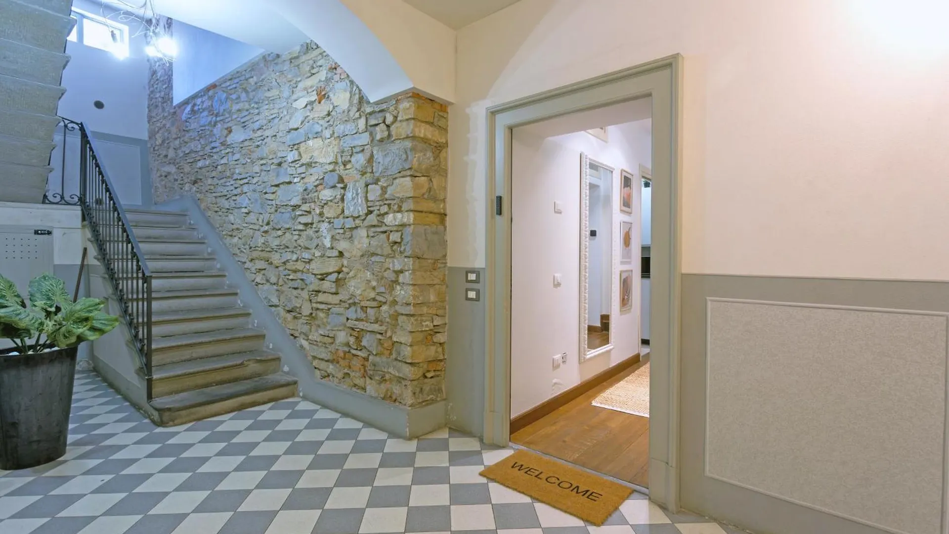 Appartamento Chiaro - Casa Collina Bergamo 0*,